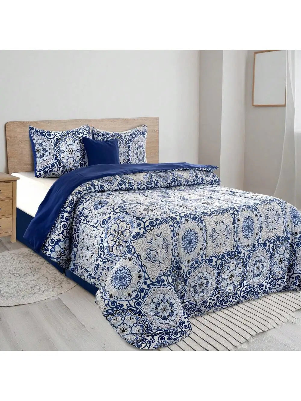LUX Décor Reversible 5pc Comforter Set, Microfiber Bed in a Bag, Includes 1 Comforter, 2 Pillow Shams